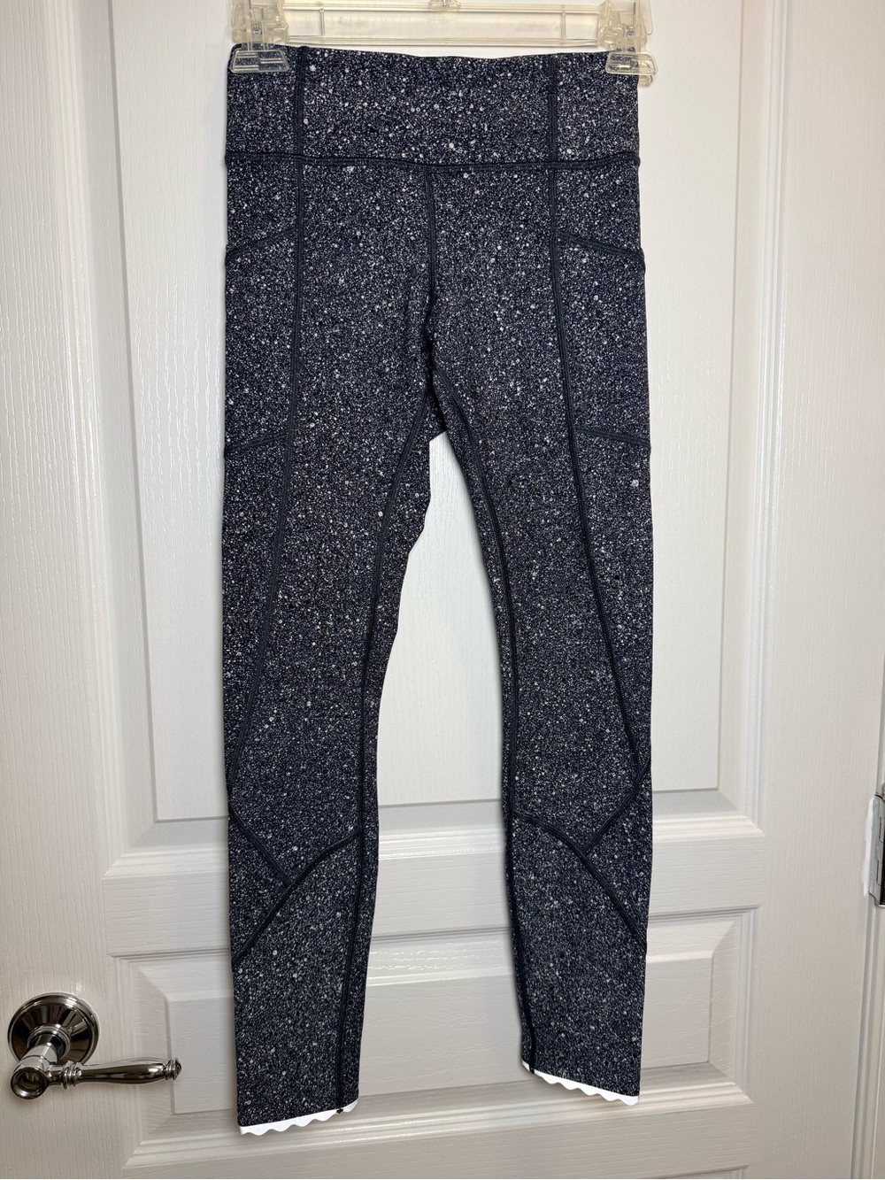 Lululemon Black White Speckled High Rise Leggings Size 2
